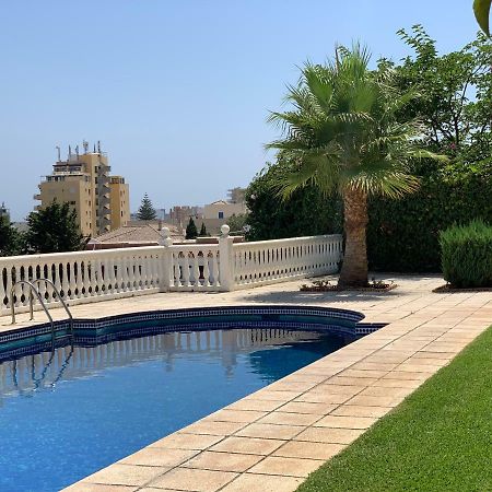Apartamentai Торемолинос Екстериор снимка